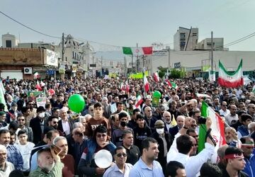 روایت دانش‌آموزان خبرنگار پانا از راهپیمایی ۲۲ بهمن برازجان