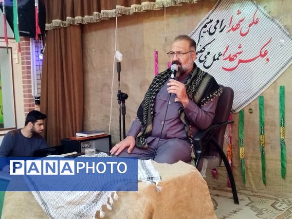 یادواره شهدای دانش‌آموزی در مدارس پسرانه و دخترانه اقلید  