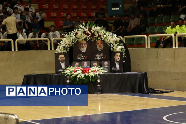 مشعل مسابقات کشوری ورزش دانش‌آموزی در تبریز روشن شد