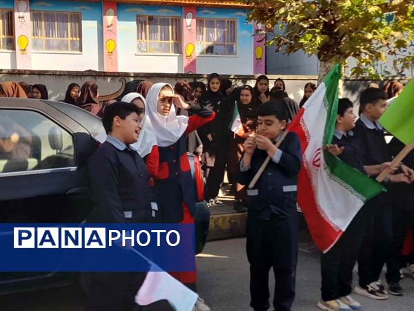 راهپیمایی ۱۳ آبان در منطقه رحیم‌آباد