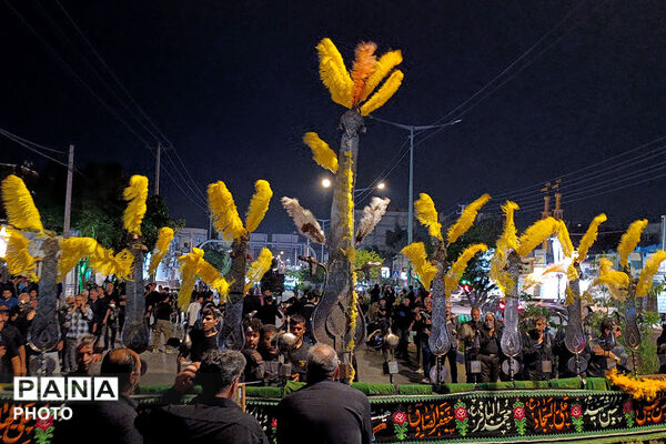 بجنورد یکپارچه در سوگ حسین(ع)