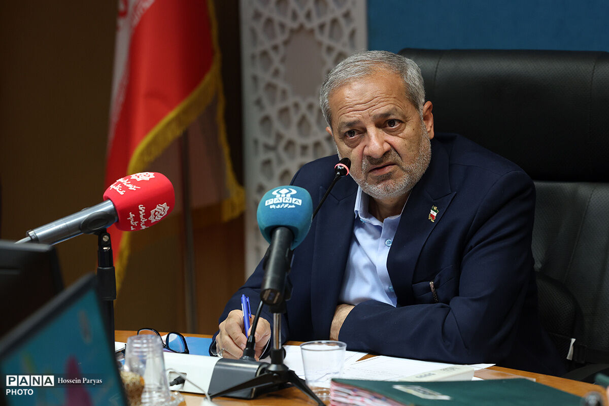 مدرسه، سنگر امن علم‌آموزی است/ مقاومت ملت ایران در برابر استکبار جهانی در تاریخ ماندگار می‌شود