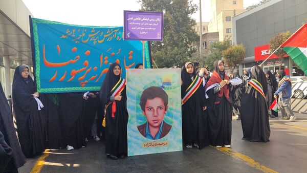 راهپیمایی یوم الله 13 آبان در مشهد مقدس 