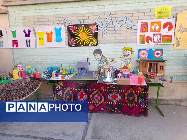 غرفه‌های فرهنگی-هنری در مدارس شهرستان سیروان 