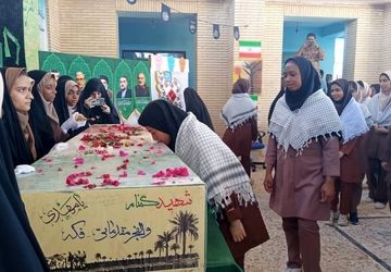 عطر حضور شهید گمنام در مدارس شهرستان بندر لنگه