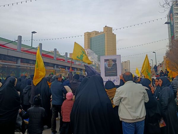 مراسم تشیع نمادین پیکر شهید سید حسن نصرالله در مشهد
