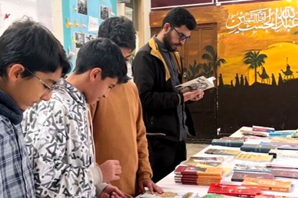 هفته کتاب با سه رویداد فرهنگی در شهرستان فیروزکوه کلید خورد