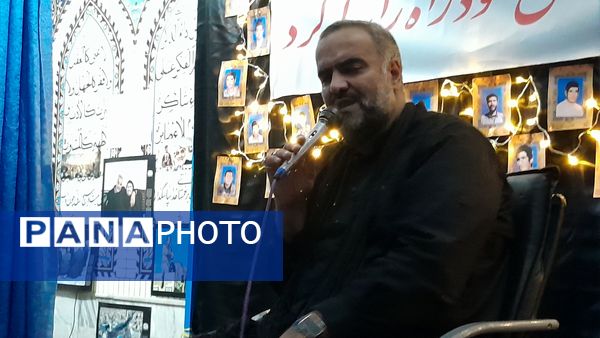 پرچم حرم حضرت عباس(ع) در مراسم اعتکاف شهرستان بن