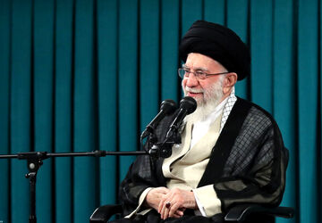 پاسخ رهبر انقلاب به نامه جالب و رمزی یکی از رزمندگان اسیر در بند صدام به ایشان