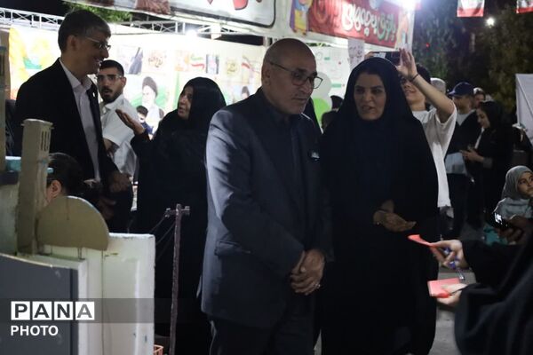  بازدید مدیرکل آموزش و پرورش استان از موکب دانش‌آموزان سمپاد 