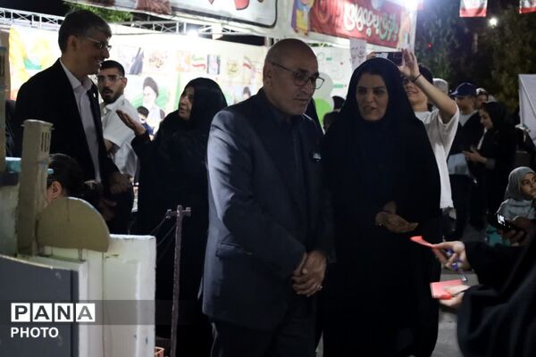  بازدید مدیرکل آموزش و پرورش استان از موکب دانش‌آموزان سمپاد 