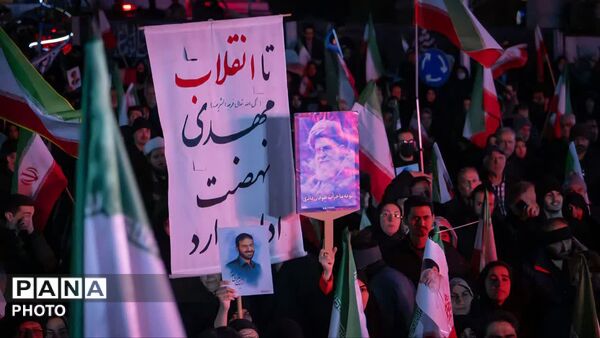 جدید میثاق مشکین‌دشتی‌ها با عمود خیمه انقلاب؛ در بیعت با آیت‌الله العظمی امام مجتبی خامنه‌ای 