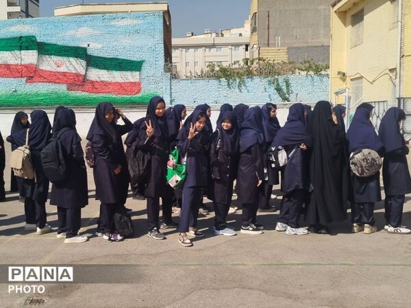 جشن جوانه ها در مدرسه انیس خوشقدم ناحیه دو