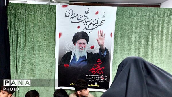 عزاداری فرهنگیان املش در چهلم رهبر شهید و شهدای مظلوم میناب 