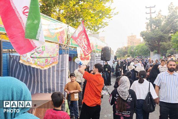 غرفه‌های مردمی صباشهر؛ ایستگاهی برای تلاقی هنر و عشق به ولایت