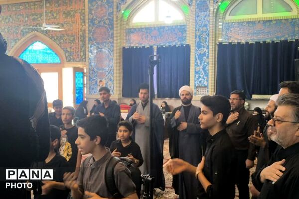 همایش «احلی من العسل» در حسینیه حیدر زرقان
