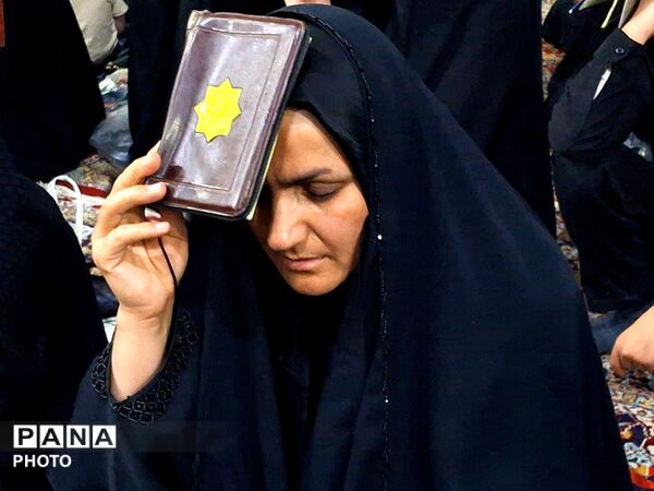 در آرامگاه امامزاده سید حمزه ندای الهی العفو طنین انداز شد 