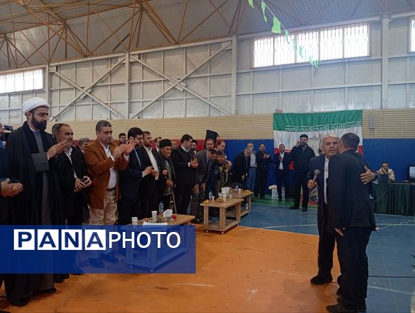 جلوه هایی از جشنواره خیرین مدرسه ساز شهرستان جعفرآباد