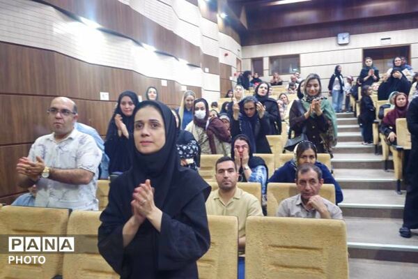 توانمندسازی و پیشگیری از آسیب‌ها ویژه کلاس اولی های مدرسه ملاصدرا 