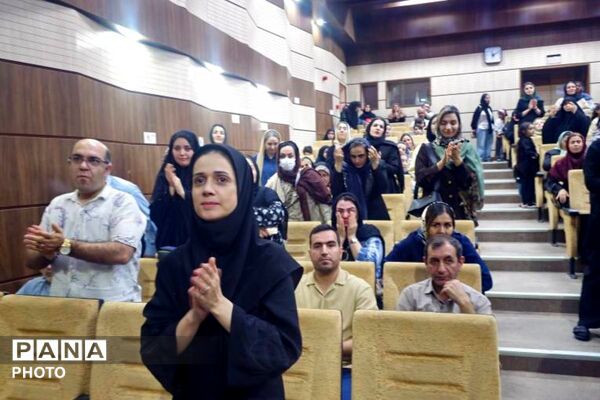 توانمندسازی و پیشگیری از آسیب‌ها ویژه کلاس اولی های مدرسه ملاصدرا 