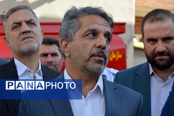 بهارستان روی ریل پیشرفت، افتتاح چندین طرح خدماتی و عمرانی