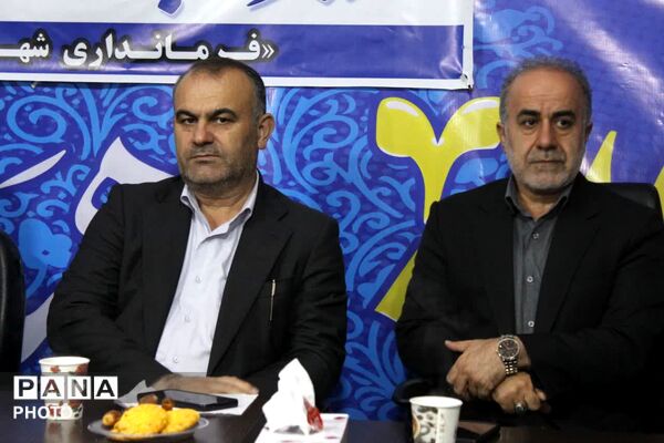 میز ارتباطات مردمی با حضور مدیرکل آموزش و پرورش مازندران 
