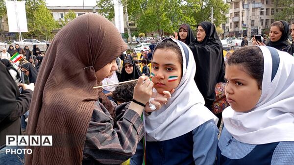 گرامیداشت شهدای مدرسه میناب در گرگان