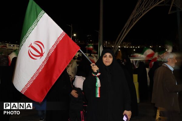 پرچمداران نسل نو در میدان شهید فهمیده تبریز