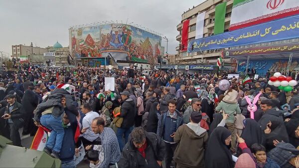 تجلی ولایتمداری در مسیر ۲۲ بهمن