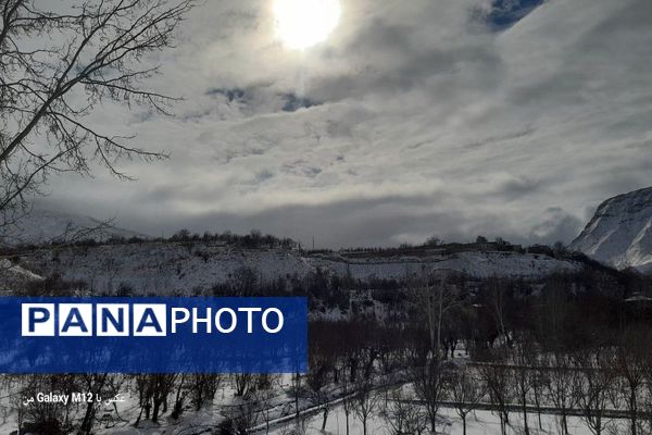 بارش اولین برف پاییزی آذر ماه  ۱۴۰۳ در شهر زیبای بار