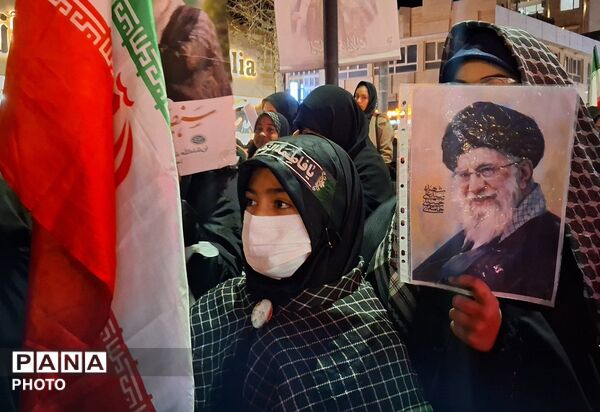 مراسم وداع با شهید پاسدار محمد صادق نظافتی در کاشمر