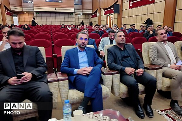 نکوداشت هفته پدافند غیر عامل در اداره کل آموزش و پرورش شهرستانهای تهران
