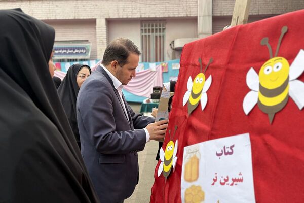 نسیم دانایی در مدرسه شهید سرافراز اسلامشهر وزیدن گرفت