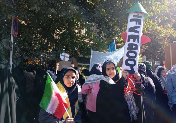 گذری بر ۱۳ آبان نیشابور 