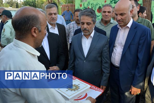 بهارستان روی ریل پیشرفت، افتتاح چندین طرح خدماتی و عمرانی