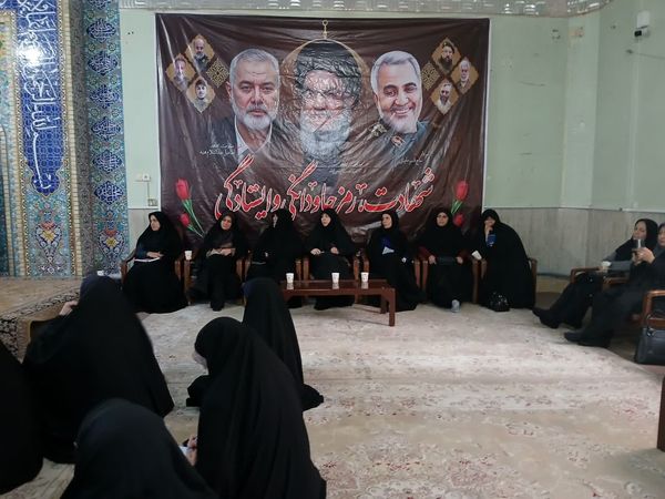 برگزاری جلسه توجیهی هیات‌های دانش‌آموزی دختران آموزش و پرورش ناحیه۶ مشهد