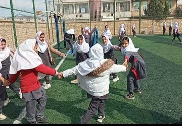 فعالیت‌های آموزشی و پرورشی در مدارس شهرستان هلیلان بصورت عادی در حال انجام است 