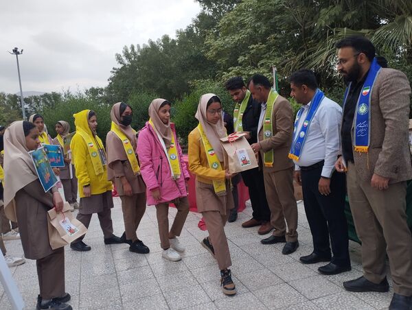 دومین مرحله اردوی تمشک در حاجی‌آباد