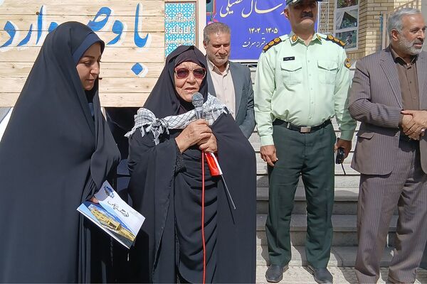 آیین بازگشایی مدارس با حضور نماینده مجلس شورای اسلامی در کهریزک 