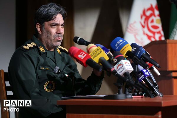 نشست خبری تشریح برنامه های سپاه و بسیج قم در هفته دفاع مقدس