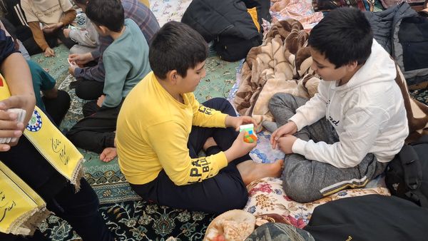 پرواز تا آسمان در مسجد حضرت زینب شهرکرد 