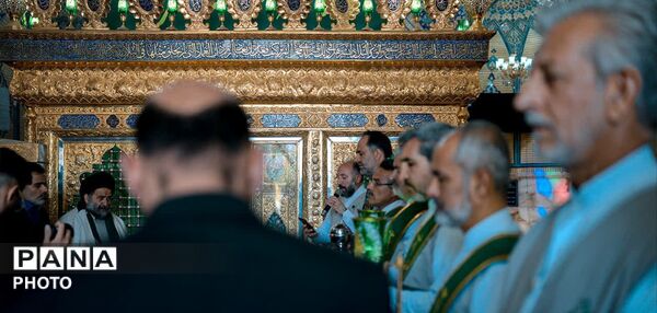 عطر گلاب و نور خدمت در آستان امامزادگان محمد و سکینه خاتون  در آستانه دهه کرامت
