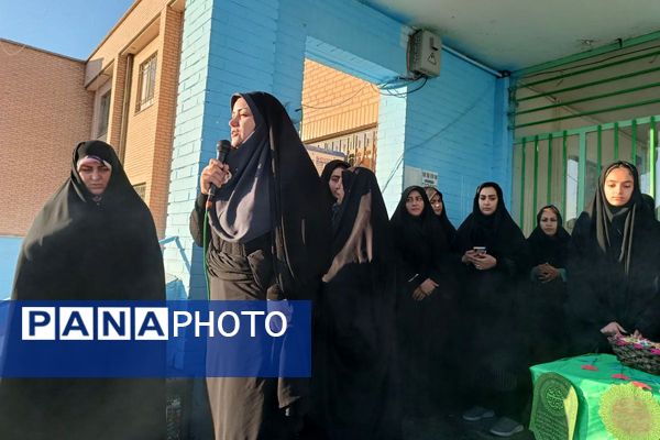 مدرسه امام علی (ع) غرق در عطر حسینی