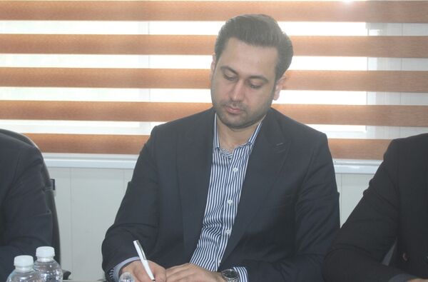 جلسه برنامه‌ریزی بزرگداشت هفته دفاع مقدس در اداره‌کل آموزش و پرورش استان بوشهر