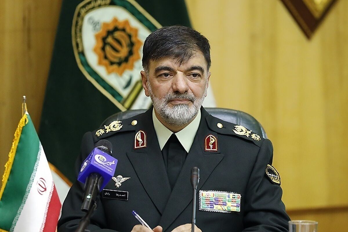 عرصه دیپلماسی و میدان تکمیل‌کننده هم هستند