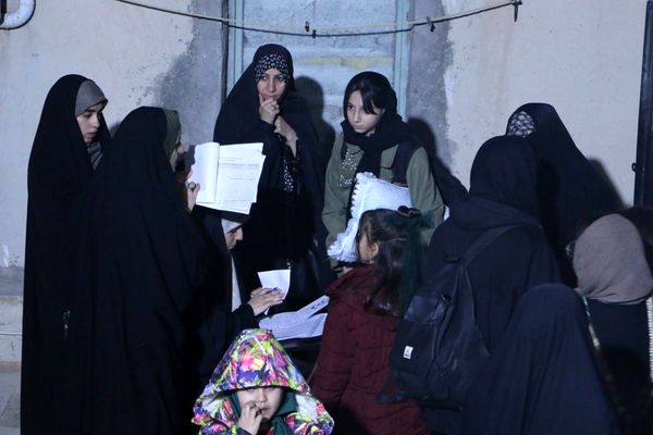 شبِ خلوتِ دل‌ها، آغاز اعتکاف دانش‌آموزی صفادشت در مسجد اباصالح الهمدی