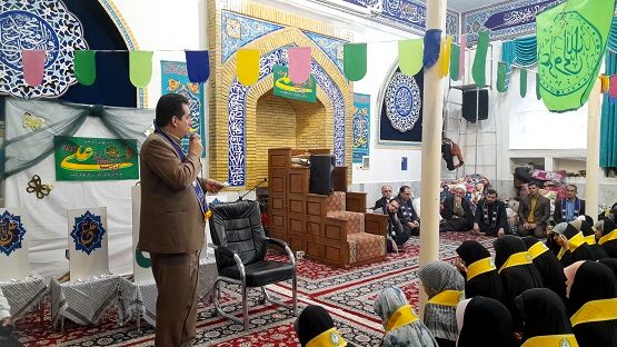 حضور قائم مقام وزیر در سازمان دانش‌آموزی در جمع دانش‌آموزان معتکف شهرستان اسفراین