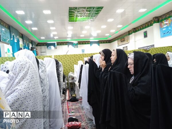 اقامه نماز عید بندگی در مسجد چهارده معصوم الغدیر
