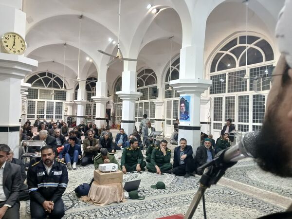 مراسم گرامیداشت شهدای مقاومت و تشیع نمادین پیکر پاک شهید سید حسن نصرالله در خلیل آباد 