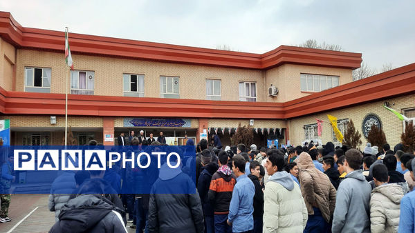 جشن انقلابی و جهاد تبیین در دبیرستان فرهنگ شهید پرکار مراغه